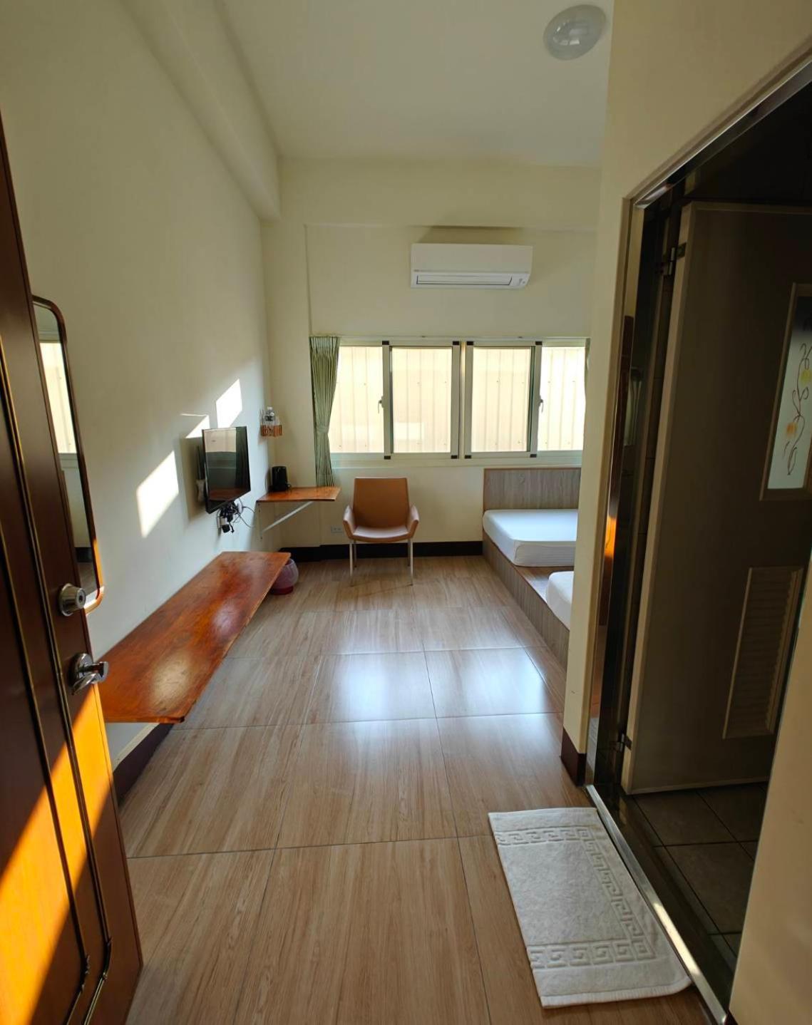 Li Yuan Homestay Tianzhong Extérieur photo